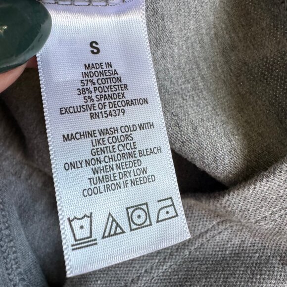 Aeropostale Women's Medium Heather Grey A87 Piqué Polo - Size Small - Picture 7 of 13